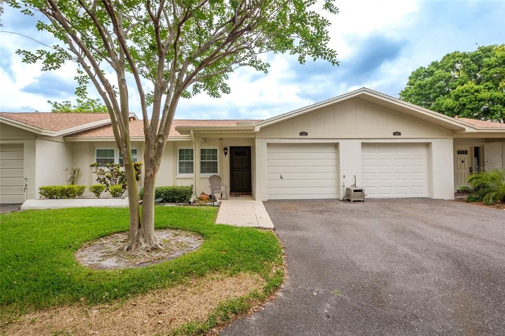 Recently Sold: $279,000 (2 beds, 1 baths, 1040 Square Feet)