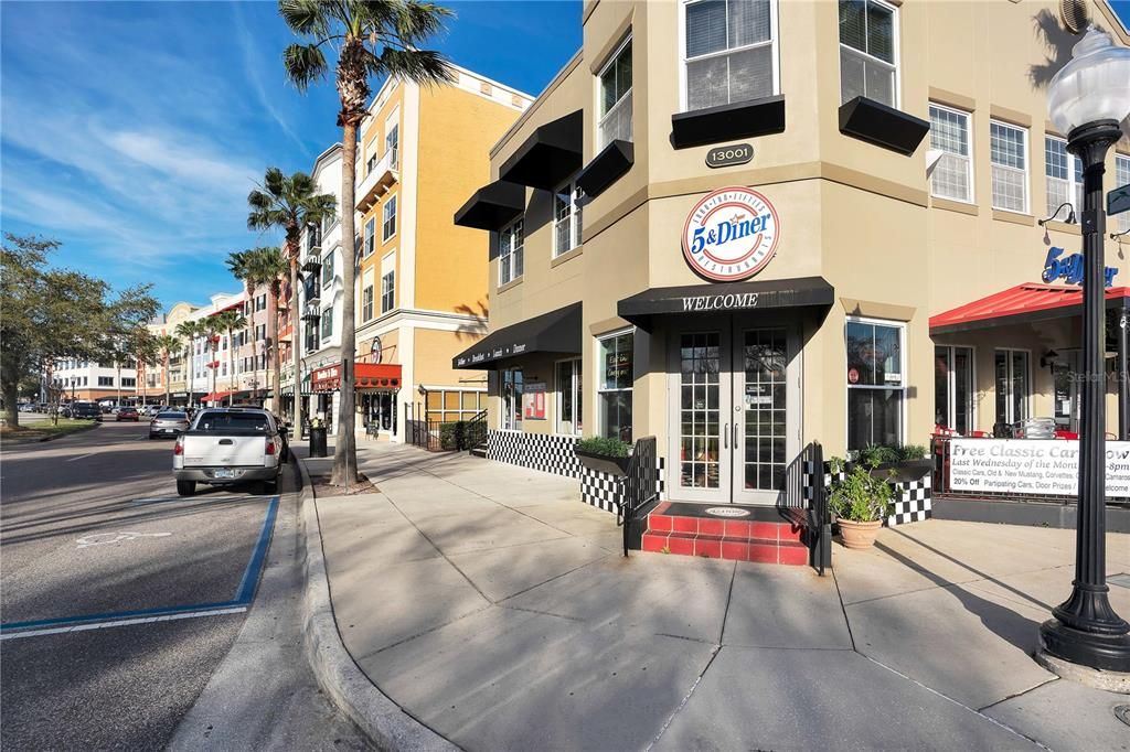 Recently Sold: $398,000 (3 beds, 2 baths, 1827 Square Feet)