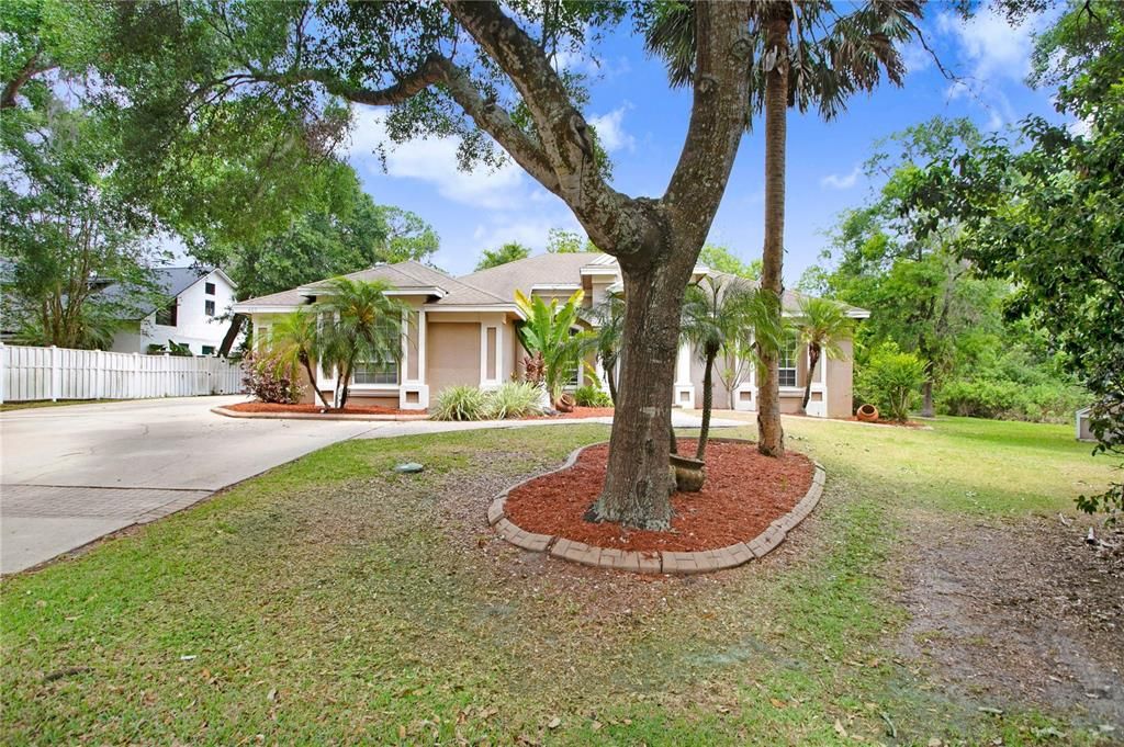 Recently Sold: $699,000 (4 beds, 3 baths, 3022 Square Feet)