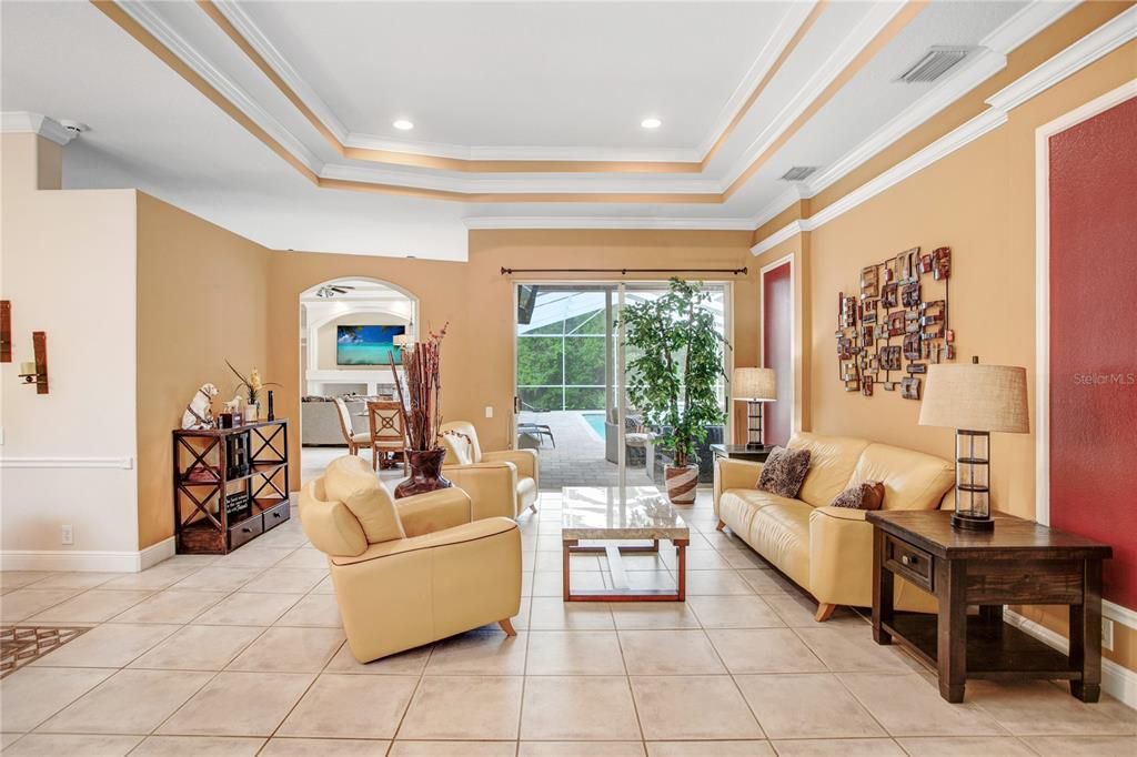 Recently Sold: $699,000 (4 beds, 3 baths, 3022 Square Feet)