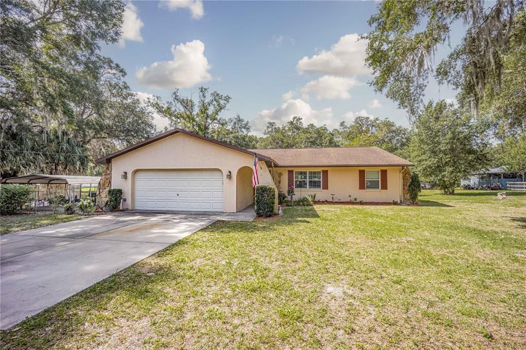 Recently Sold: $285,000 (3 beds, 2 baths, 1518 Square Feet)