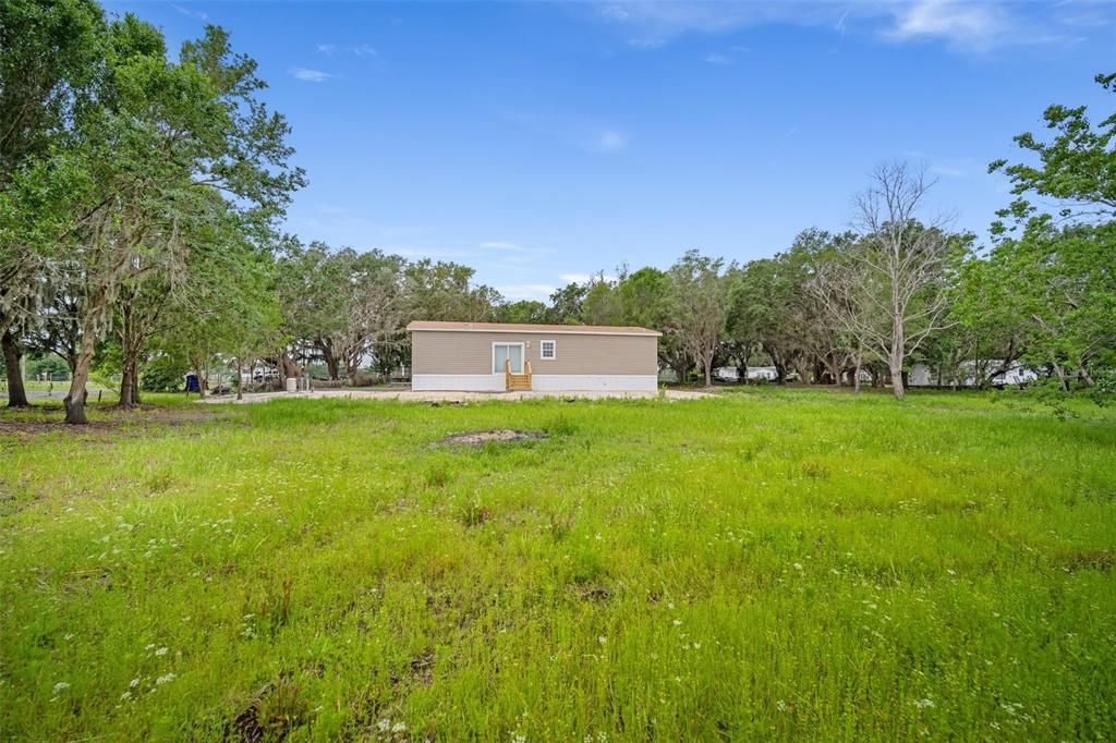 Active With Contract: $380,000 (3 beds, 2 baths, 1500 Square Feet)