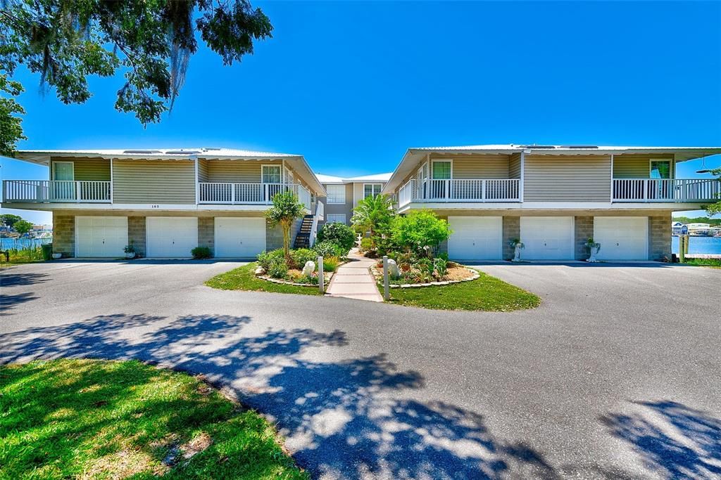 Recently Sold: $539,900 (2 beds, 2 baths, 1260 Square Feet)