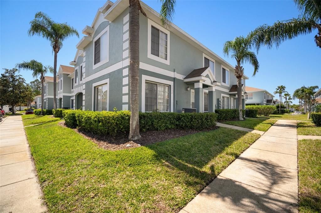 Recently Sold: $240,000 (2 beds, 2 baths, 1178 Square Feet)