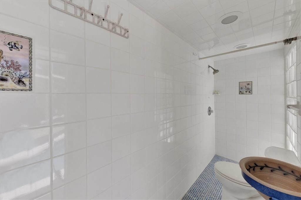Недавно арендовано: $5,700 (2 спален, 2 ванн, 1483 Квадратных фут)