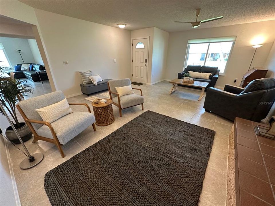 Recently Sold: $515,000 (2 beds, 2 baths, 1600 Square Feet)