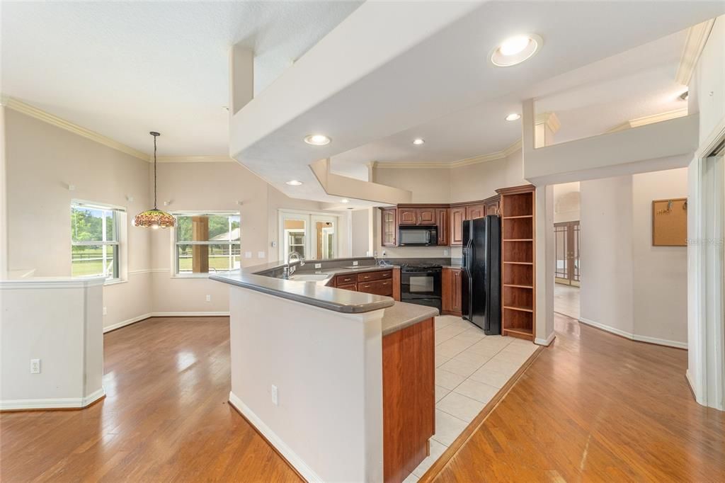 Recently Sold: $698,750 (3 beds, 3 baths, 3011 Square Feet)