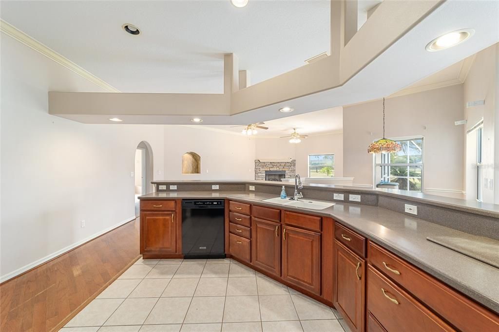 Recently Sold: $698,750 (3 beds, 3 baths, 3011 Square Feet)