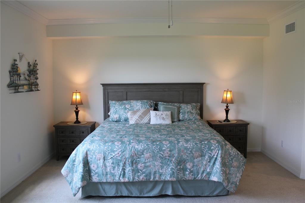 For Rent: $6,995 (3 beds, 2 baths, 1741 Square Feet)