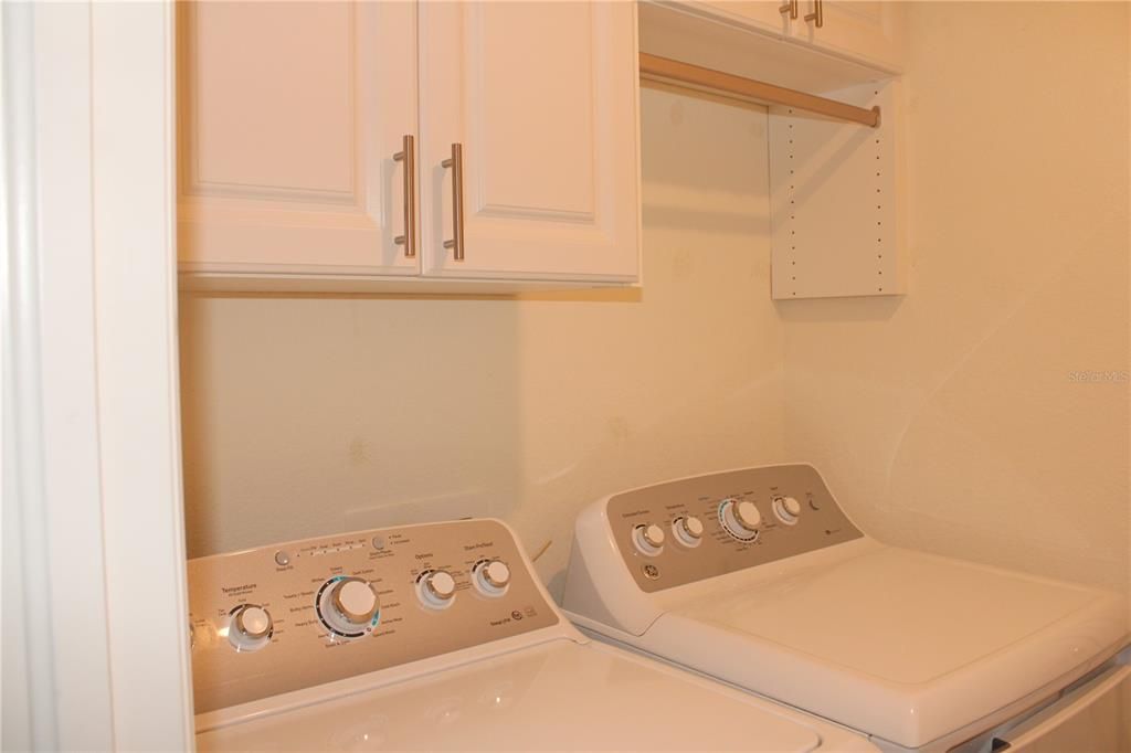 For Rent: $6,995 (3 beds, 2 baths, 1741 Square Feet)