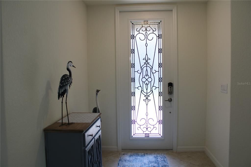 For Rent: $6,995 (3 beds, 2 baths, 1741 Square Feet)