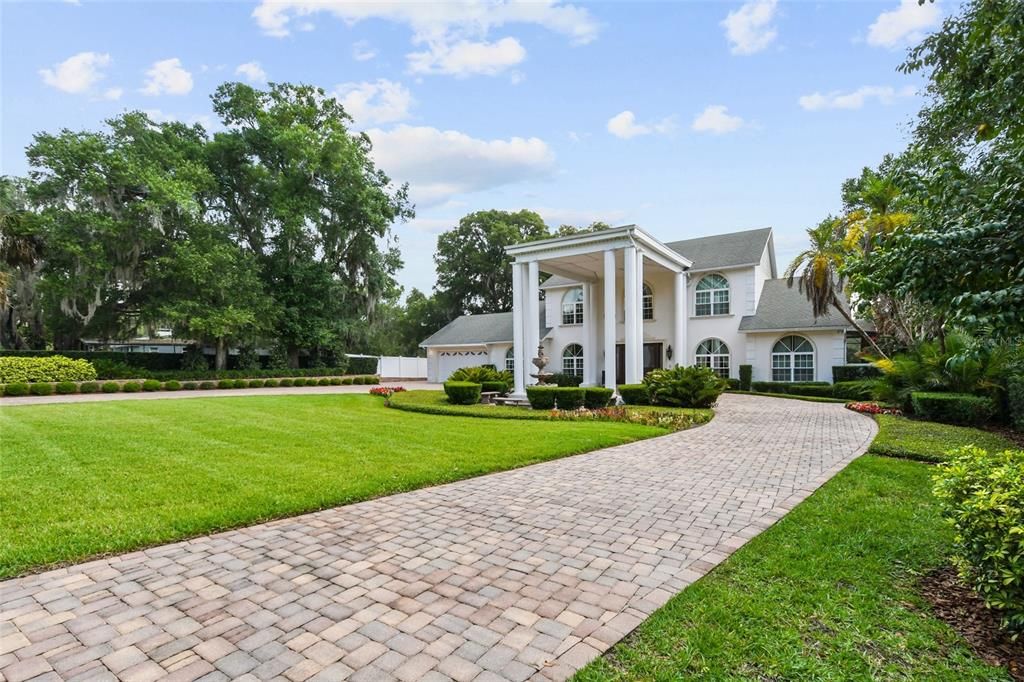 Recently Sold: $1,275,000 (4 beds, 4 baths, 5231 Square Feet)