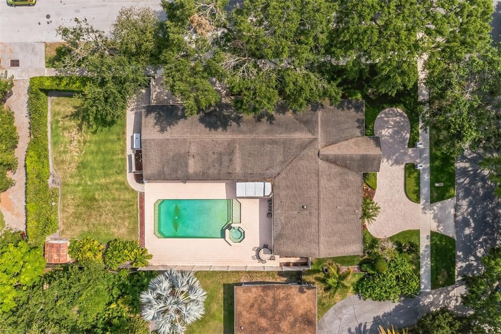Recently Sold: $800,000 (4 beds, 3 baths, 2496 Square Feet)