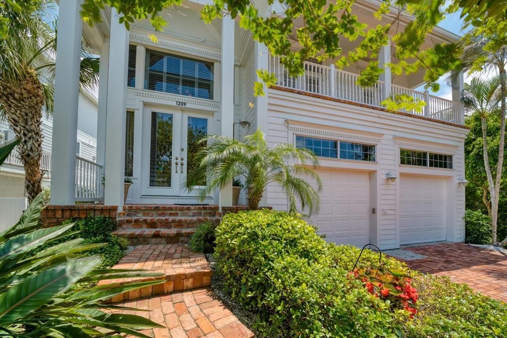 Dare to compare! Built to the highest standards, this refreshing residence exudes quality and pride of ownership!