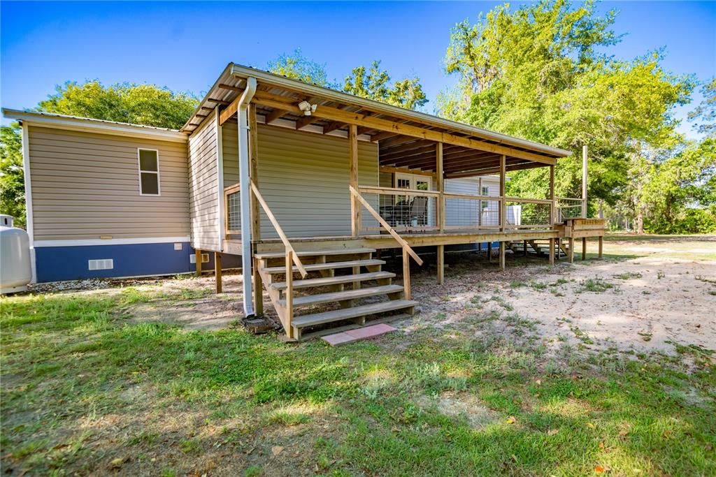 Recently Sold: $299,000 (3 beds, 2 baths, 1872 Square Feet)