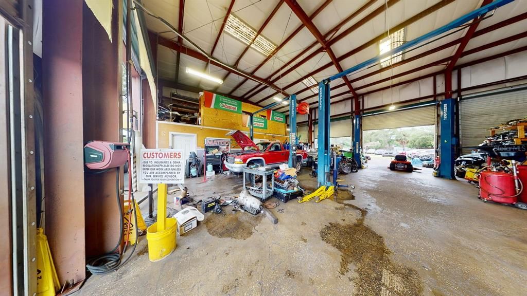 En Venta: $3,150,000 (0 camas, 0 baños, 2564 Pies cuadrados)