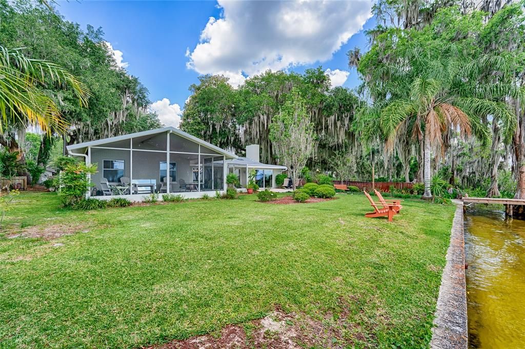Recently Sold: $899,000 (3 beds, 3 baths, 2167 Square Feet)