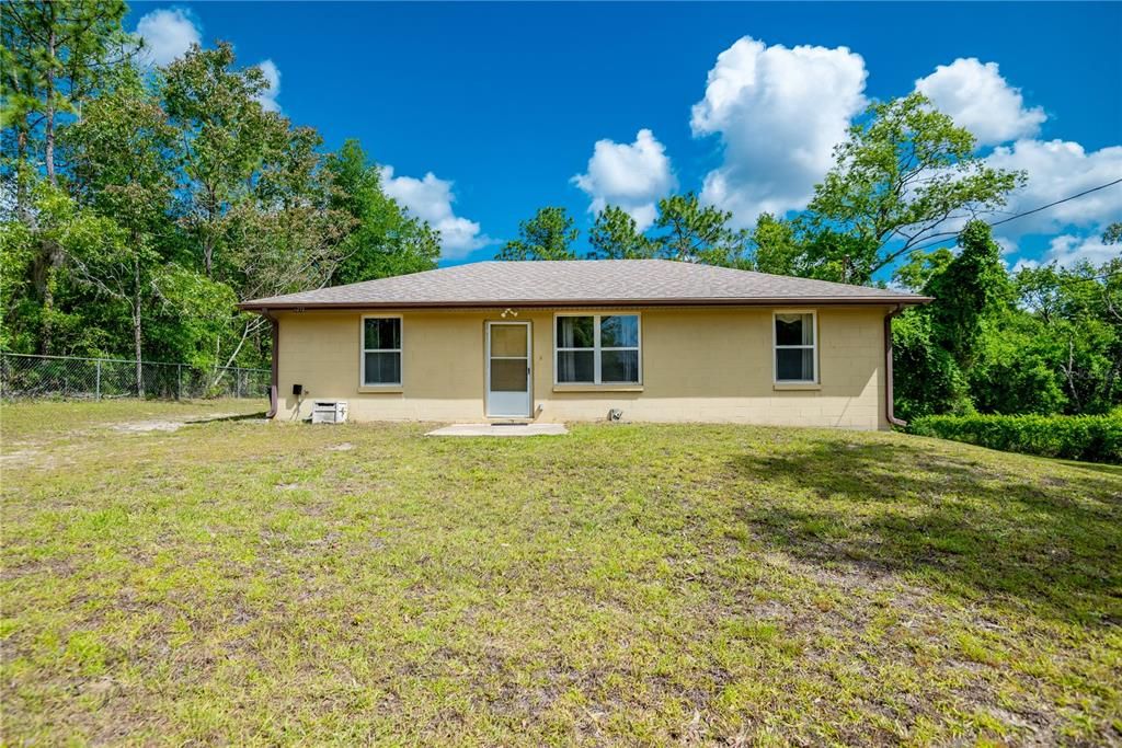 Recently Sold: $184,999 (3 beds, 1 baths, 1092 Square Feet)