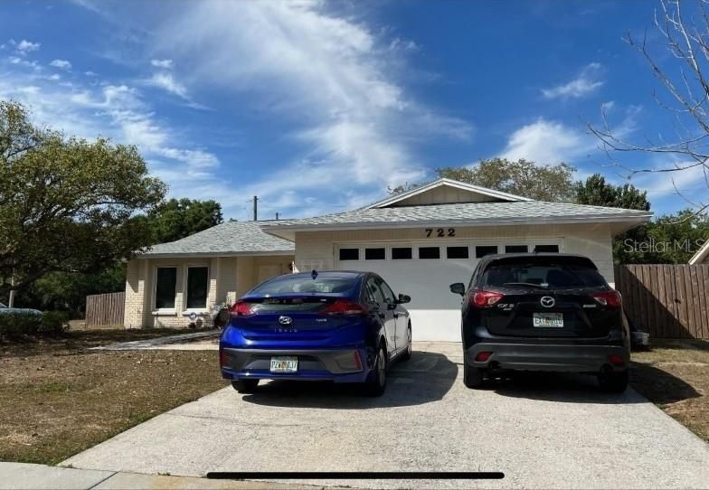 Recently Sold: $350,000 (3 beds, 2 baths, 1386 Square Feet)