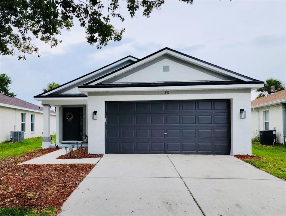 Recently Sold: $295,000 (3 beds, 2 baths, 1530 Square Feet)