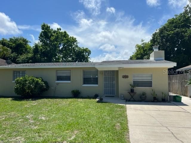 Recently Rented: $2,100 (4 beds, 1 baths, 1064 Square Feet)