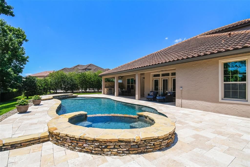 Recently Sold: $1,325,000 (5 beds, 4 baths, 3726 Square Feet)