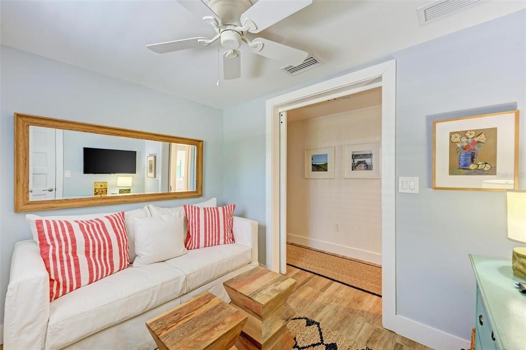 Recently Sold: $1,850,000 (3 beds, 2 baths, 1200 Square Feet)