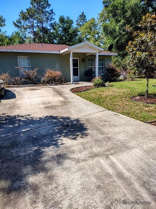 Recently Sold: $160,000 (2 beds, 1 baths, 850 Square Feet)