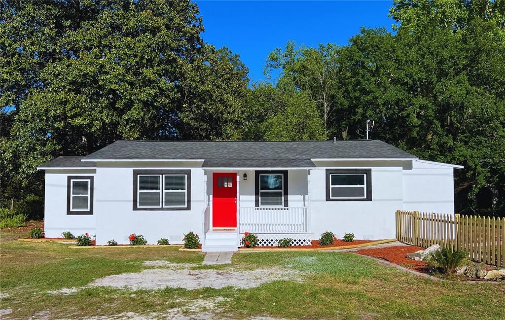 Recently Sold: $230,000 (4 beds, 1 baths, 1058 Square Feet)