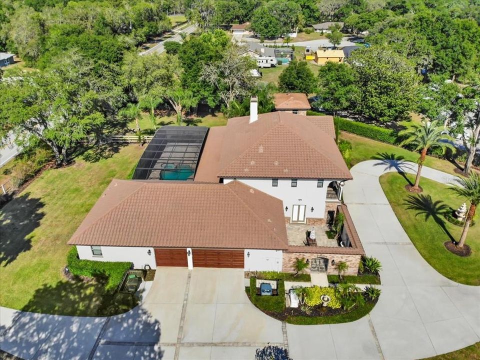 Vendido Recientemente: $1,995,000 (6 camas, 6 baños, 5826 Pies cuadrados)