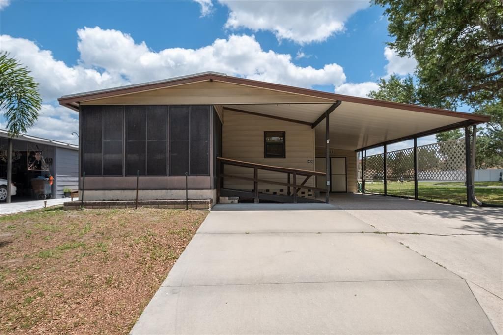 Recently Sold: $108,000 (2 beds, 2 baths, 864 Square Feet)