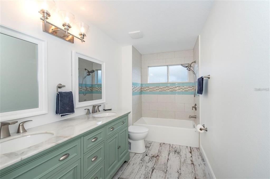 Recently Sold: $423,000 (3 beds, 2 baths, 1740 Square Feet)
