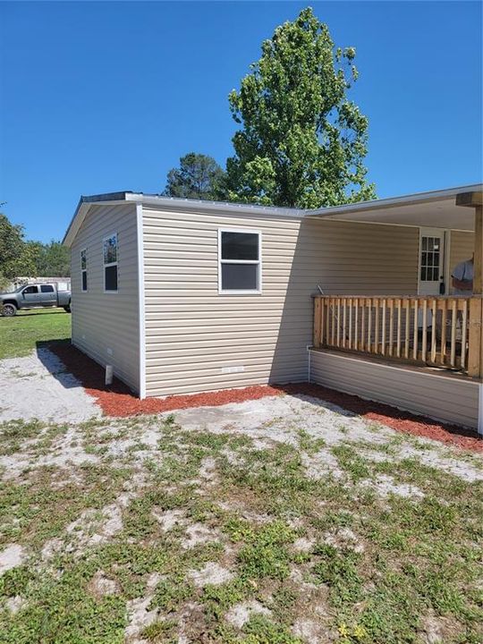 Recently Sold: $189,900 (3 beds, 2 baths, 1152 Square Feet)