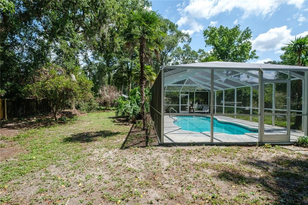 Recently Sold: $325,000 (3 beds, 2 baths, 1409 Square Feet)