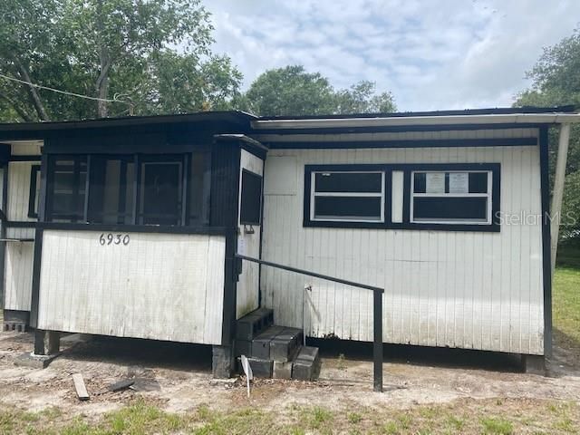 Recently Sold: $49,900 (2 beds, 1 baths, 833 Square Feet)