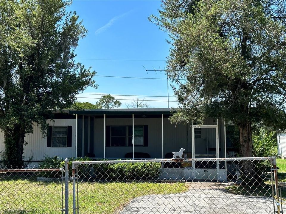 Recently Sold: $57,000 (3 beds, 2 baths, 672 Square Feet)