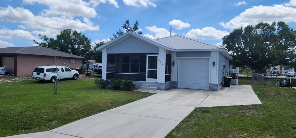 Recently Sold: $345,000 (3 beds, 2 baths, 1230 Square Feet)