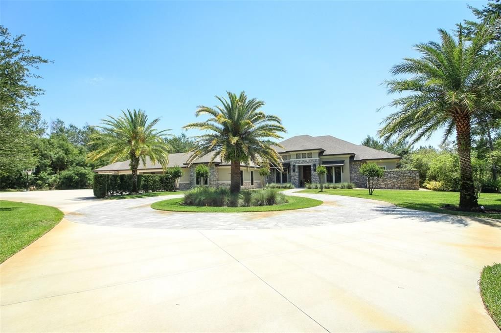 Recently Sold: $2,450,000 (5 beds, 4 baths, 4808 Square Feet)