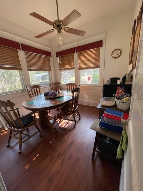 Recently Sold: $525,000 (3 beds, 1 baths, 1724 Square Feet)