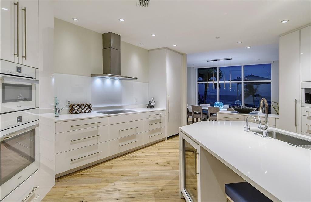 Goumet Kitchen/Dining Area