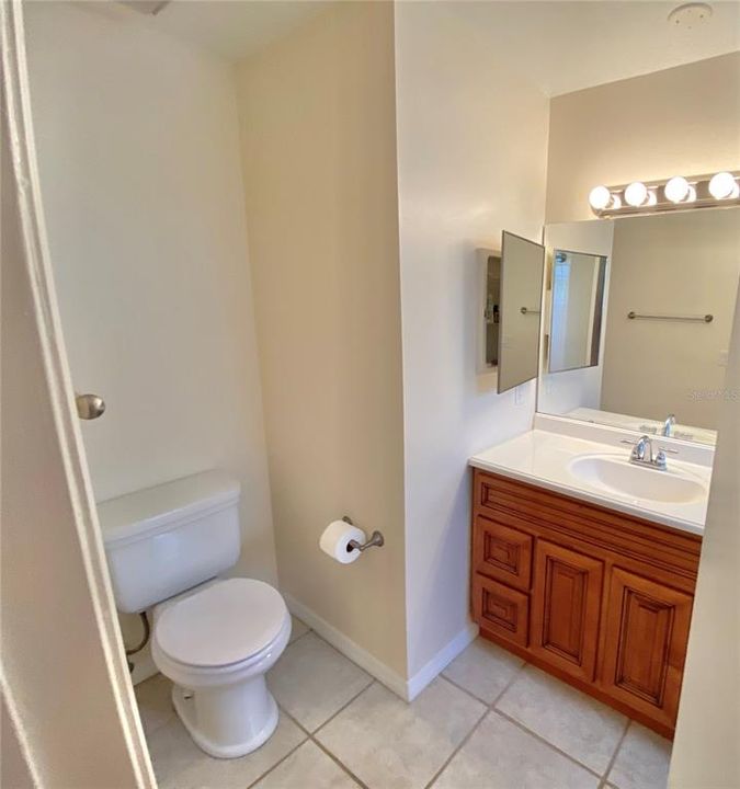 Active With Contract: $339,000 (2 beds, 2 baths, 1312 Square Feet)