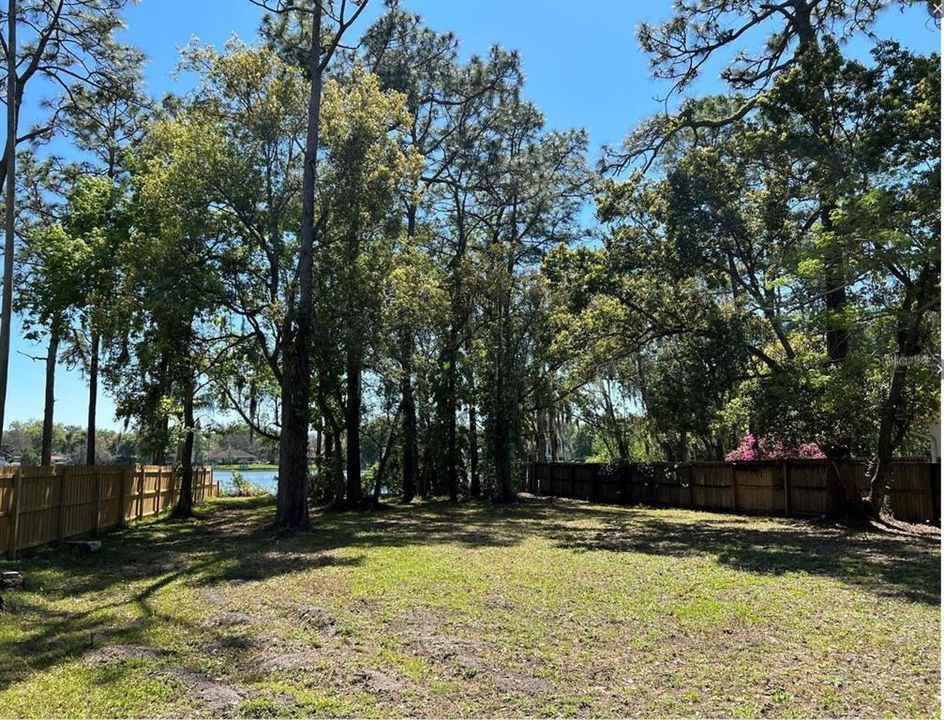 Недавно продано: $180,000 (0.39 acres)
