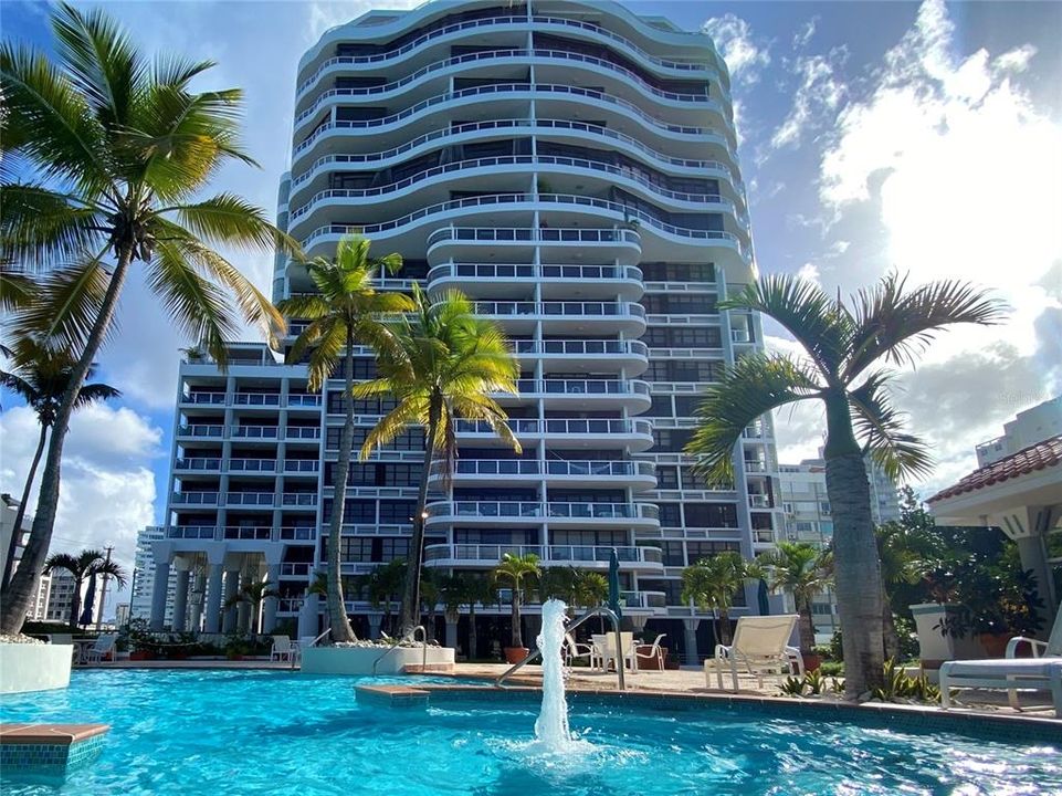 Candina Reef view from pool