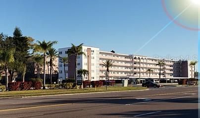 Recently Rented: $1,475 (1 beds, 1 baths, 1040 Square Feet)