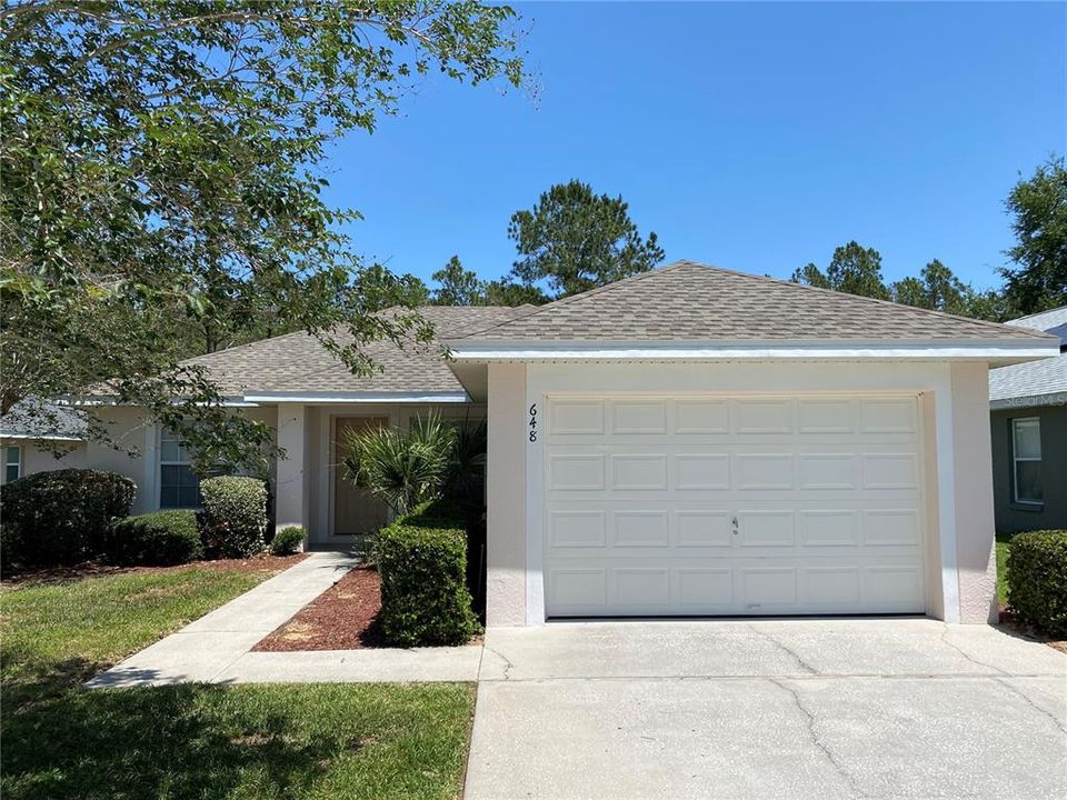 Recently Rented: $2,100 (3 beds, 2 baths, 1140 Square Feet)