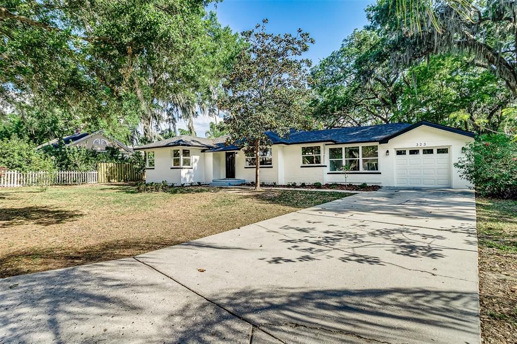 Recently Sold: $399,950 (3 beds, 3 baths, 1786 Square Feet)