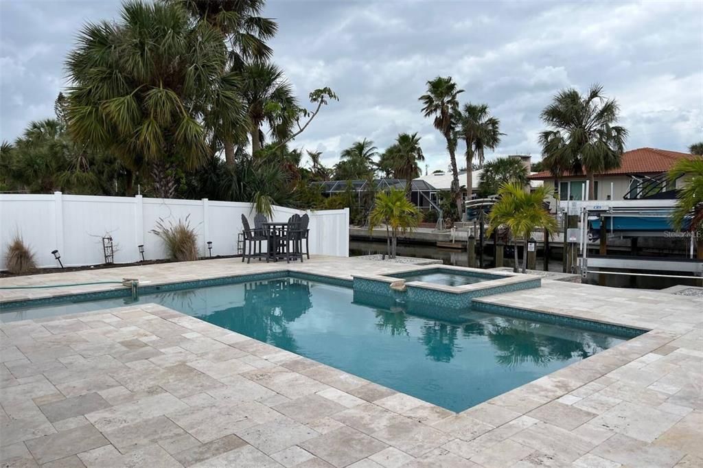 出租: $18,000 (3 贝兹, 2 浴室, 1617 平方英尺)