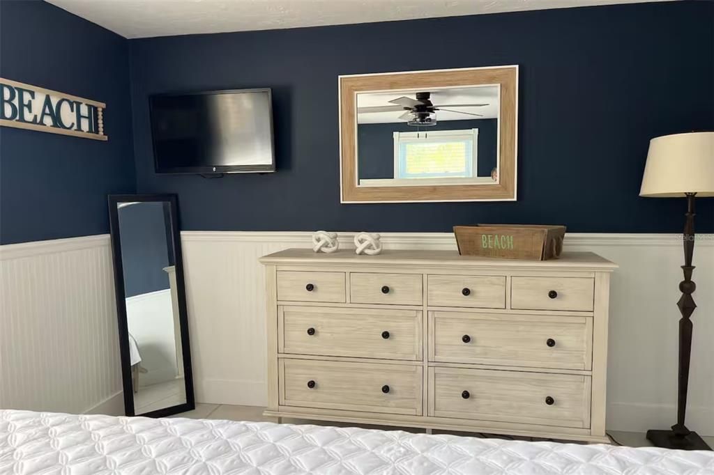 出租: $18,000 (3 贝兹, 2 浴室, 1617 平方英尺)