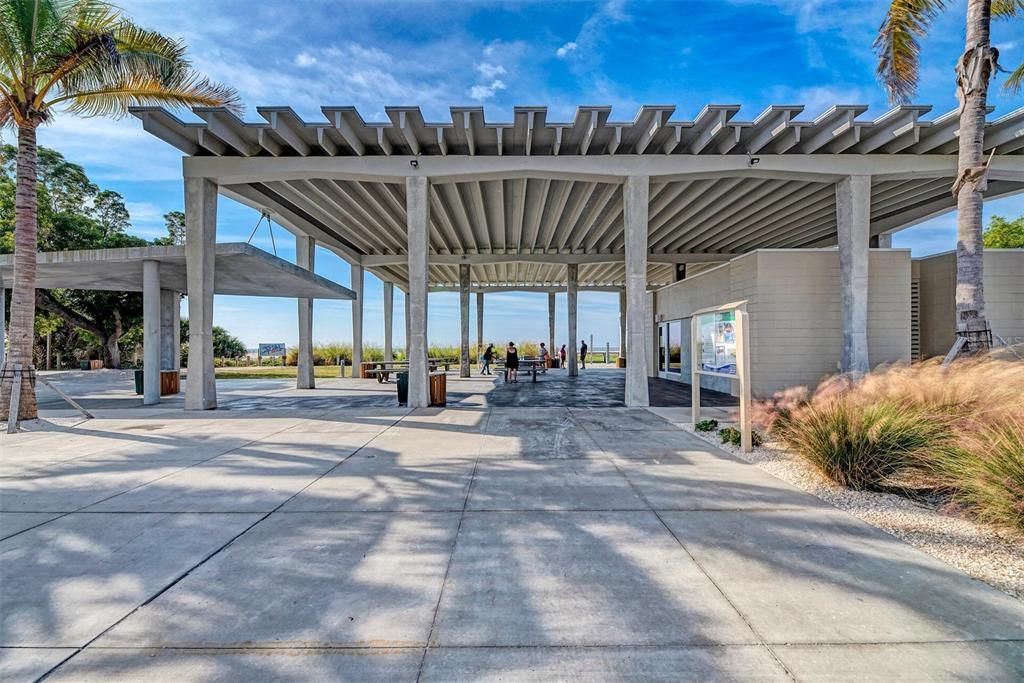 出租: $18,000 (3 贝兹, 2 浴室, 1617 平方英尺)