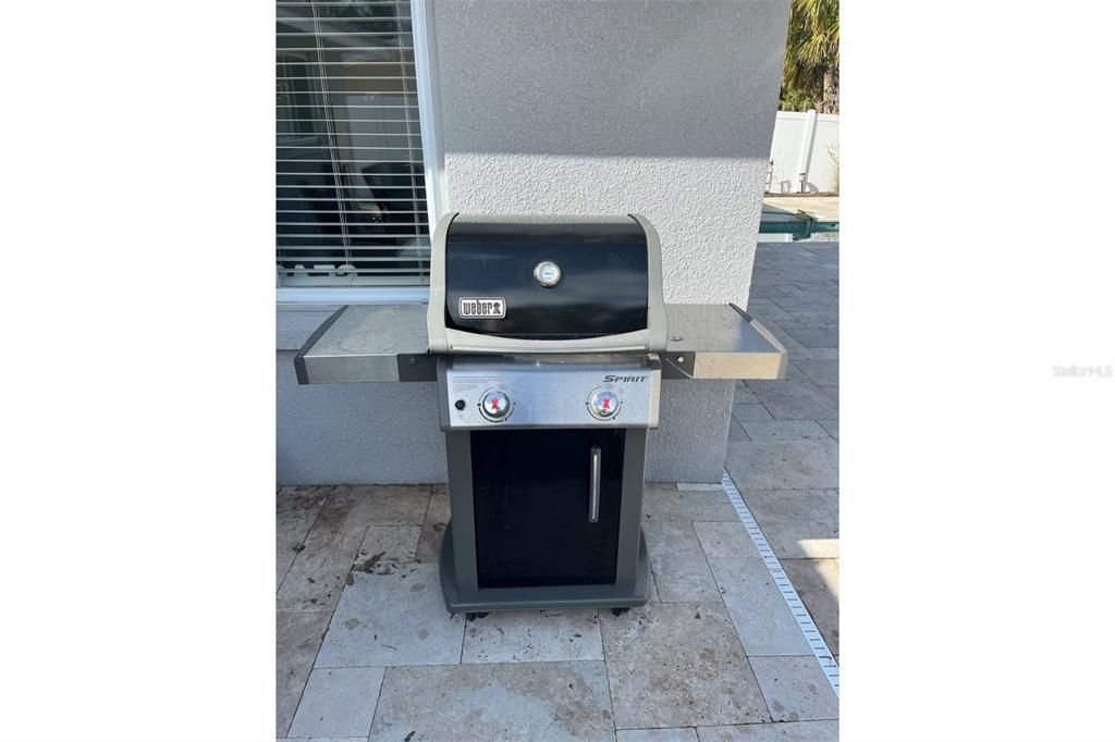 出租: $18,000 (3 贝兹, 2 浴室, 1617 平方英尺)